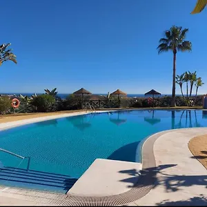 Apartamento En Calanova Sea Golf Con 23m2 De Terraza , Mijas España