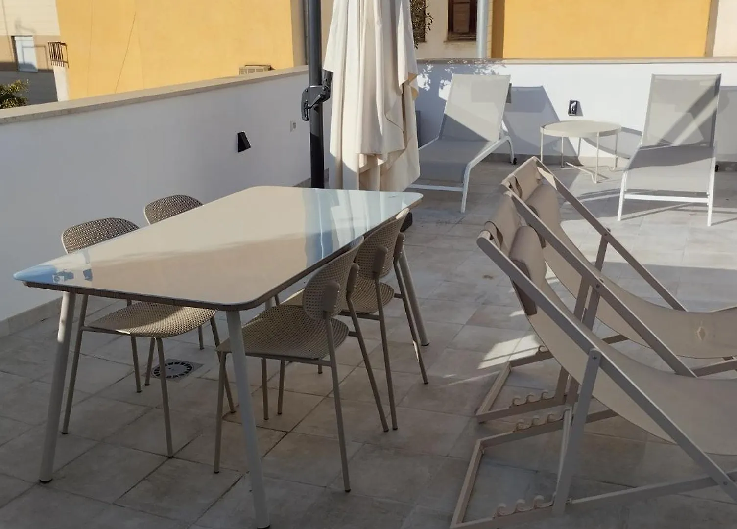 Lägenhet Moott Homes Suites Casa De Los Leones Apto 1 Almería Spanien